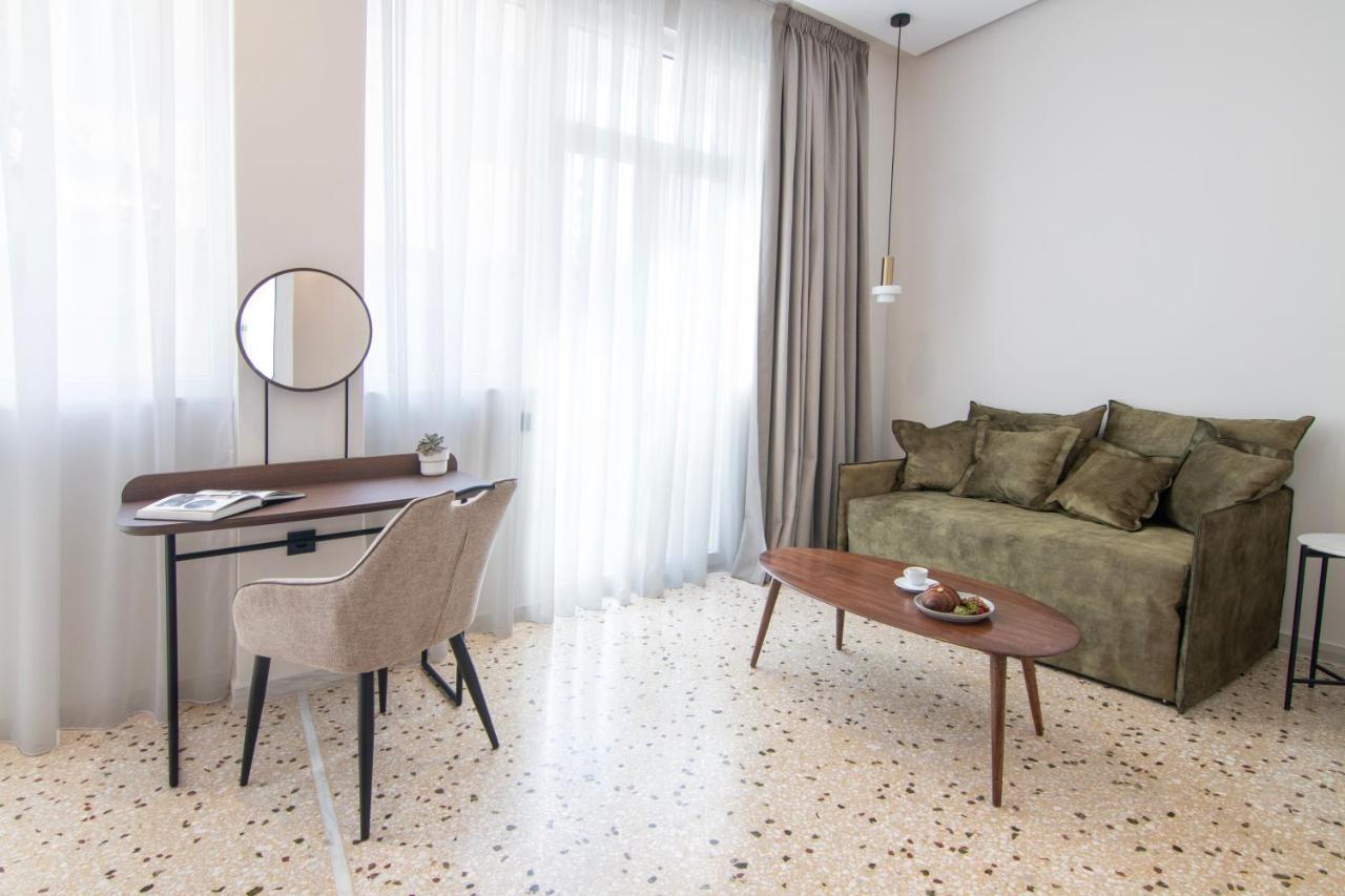 Mythodea Athens Suites Buitenkant foto